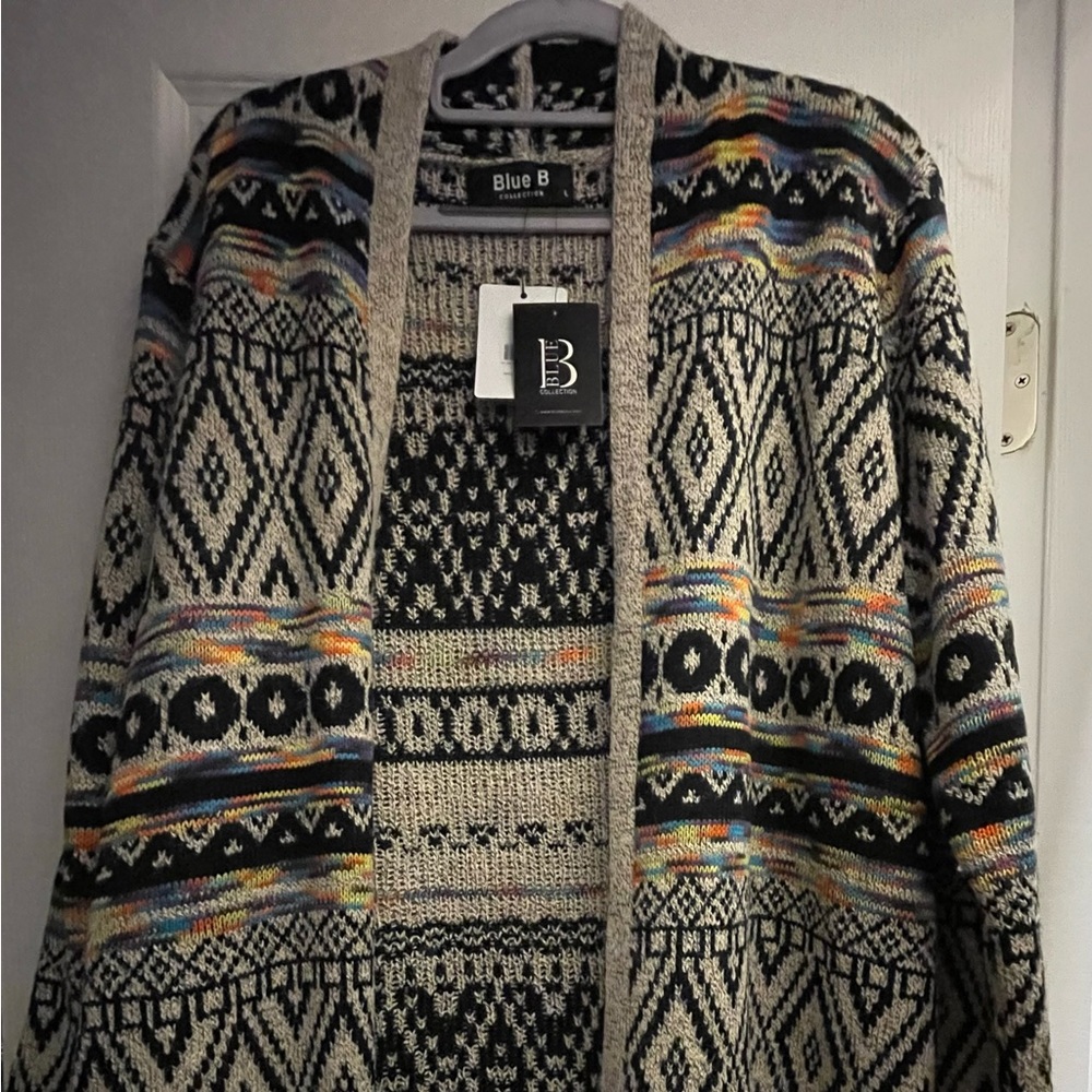 Super cute Cardigans size large